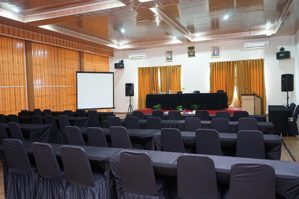 Ren'Z Hotel Bangka Island  Zewnętrze zdjęcie